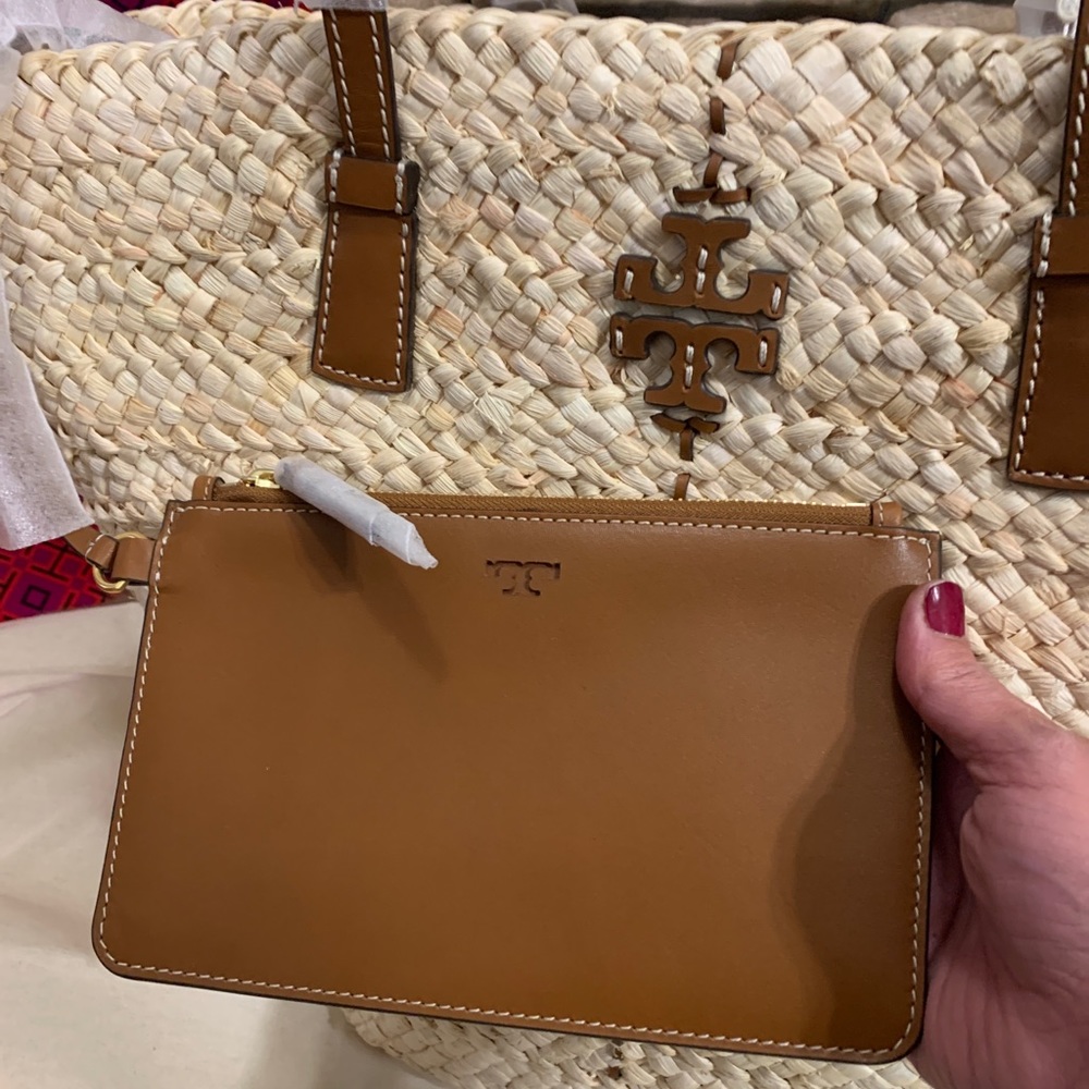 SOLD⛔️Auth.TORY BURCH Straw/leather tote/pouch - Picture 3 of 15